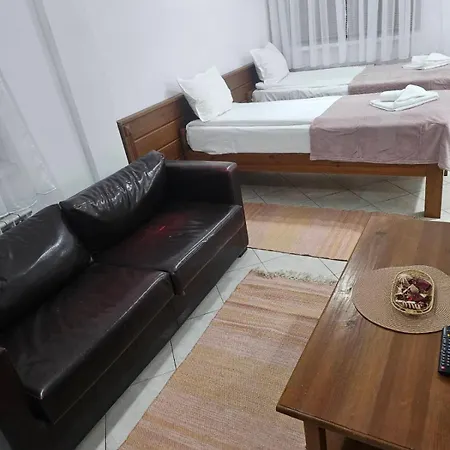 Gondola Peak 公寓 *